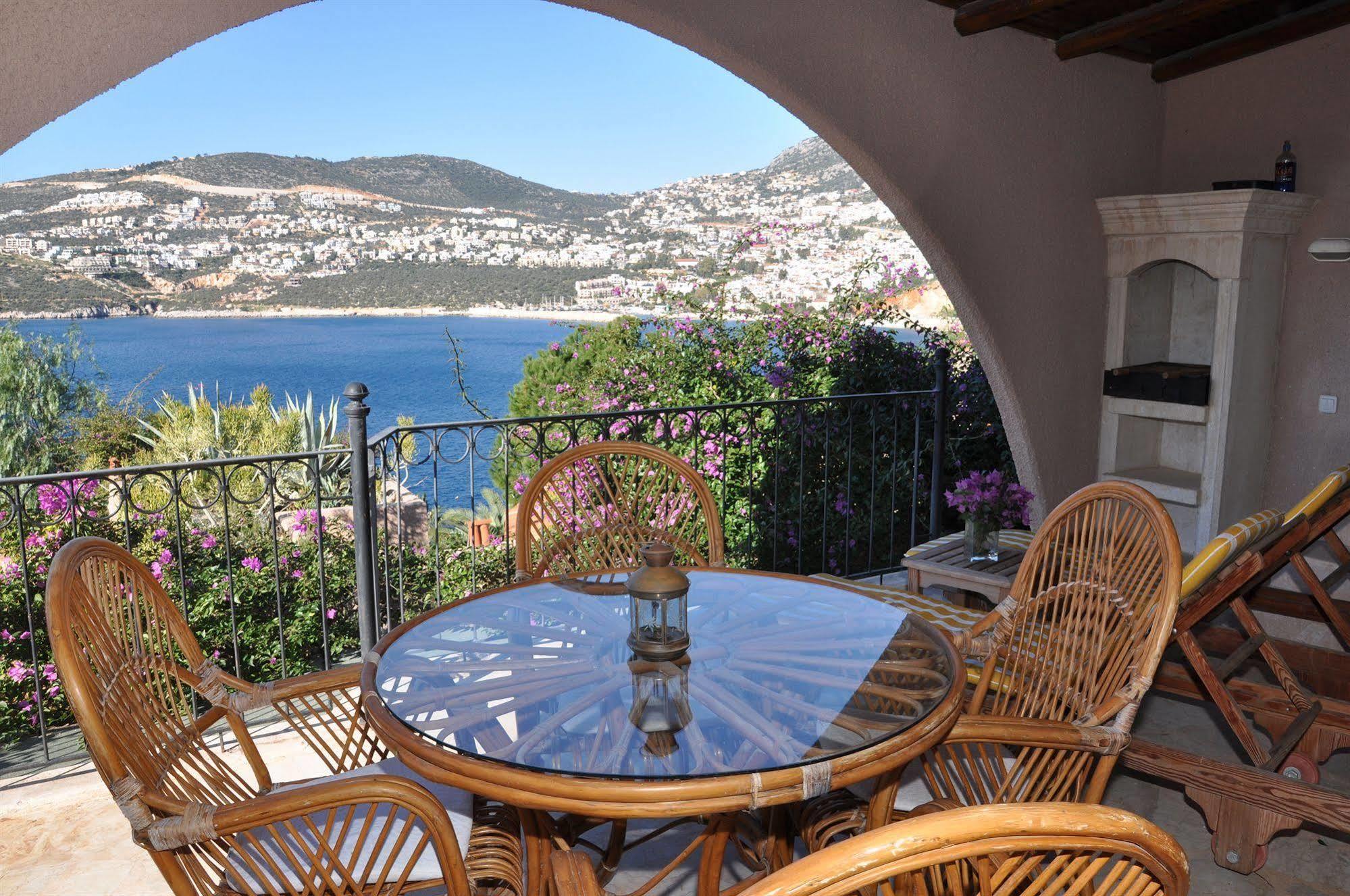 Club Patara Villas Kalkan Exterior photo